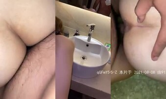 无套后入 老婆想要更多男人内射